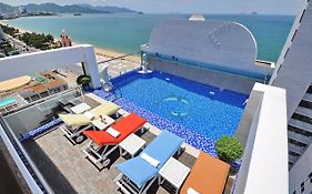 Khách sạn Boss Nha Trang